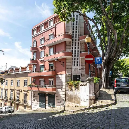 Limehome Calcada Do Cardeal 4* Lissabon