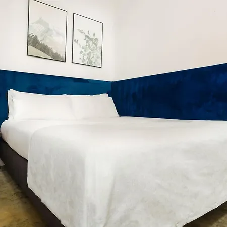 Limehome Calcada Do Cardeal 4* Lissabon