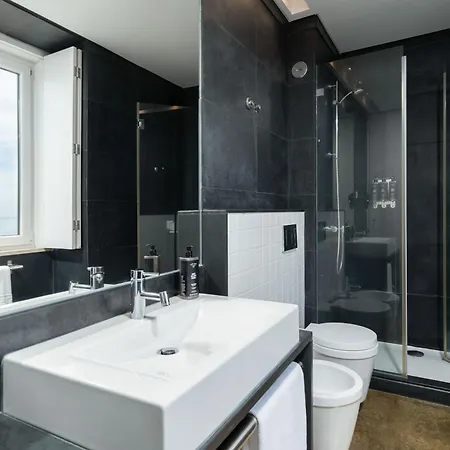 Limehome Calcada Do Cardeal Apartman *